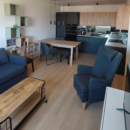 Stellaria Apartment ポプラト エクステリア 写真