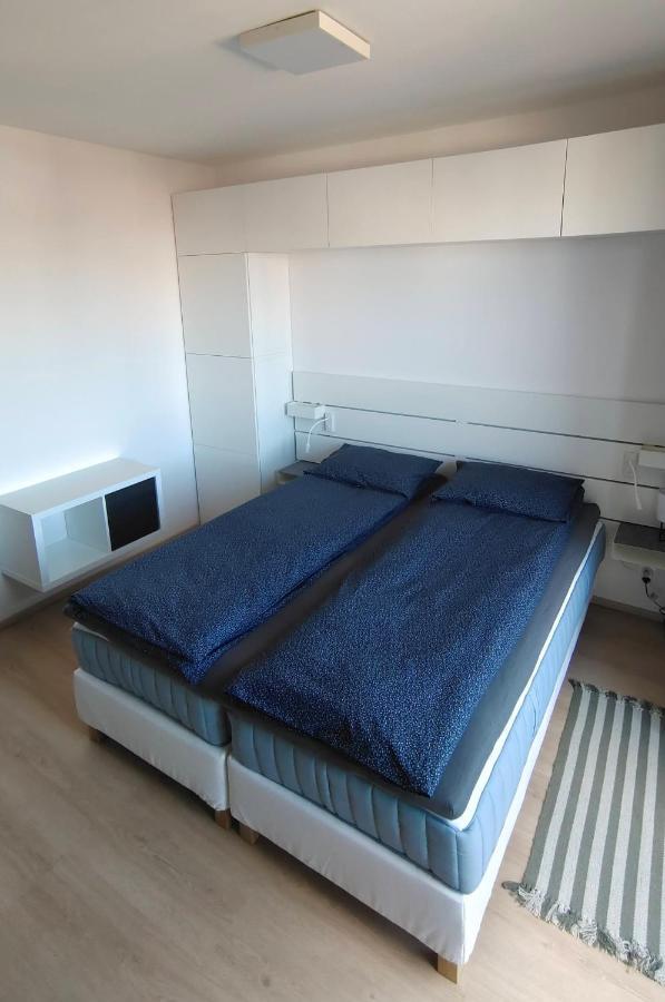 Stellaria Apartment ポプラト エクステリア 写真